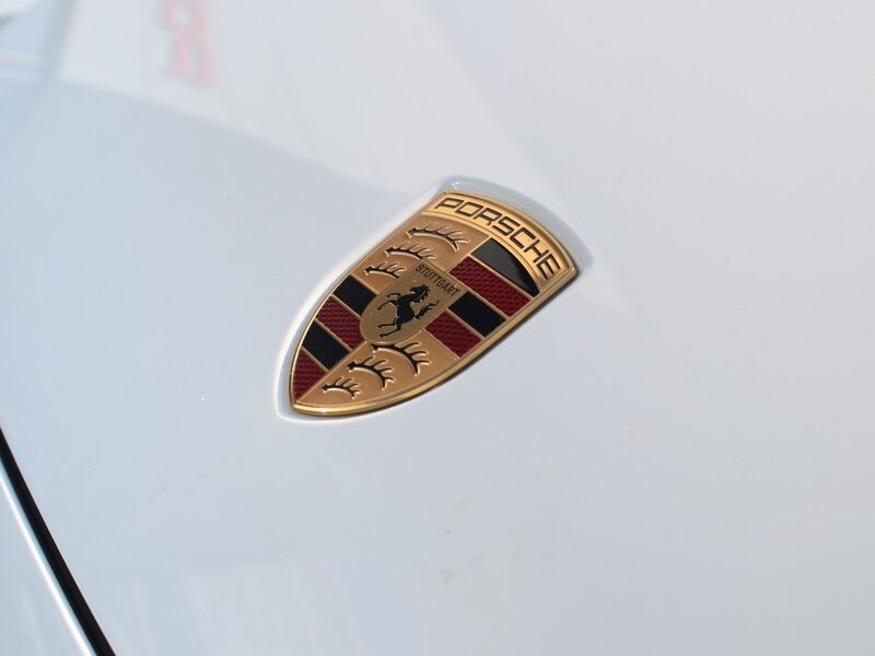 More views of Porsche Macan