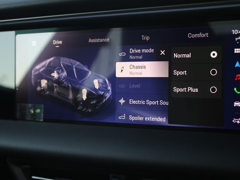 More views of Porsche Macan
