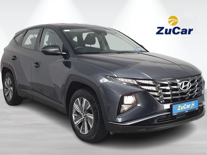 More views of Hyundai Tucson