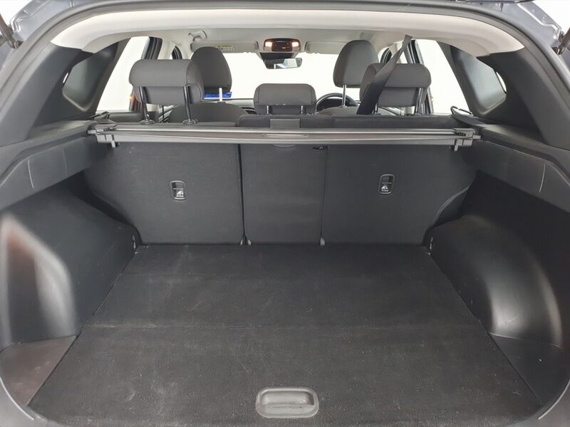 More views of Hyundai Tucson