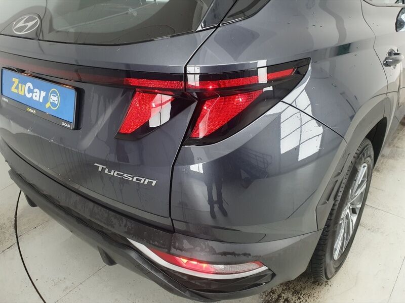 More views of Hyundai Tucson