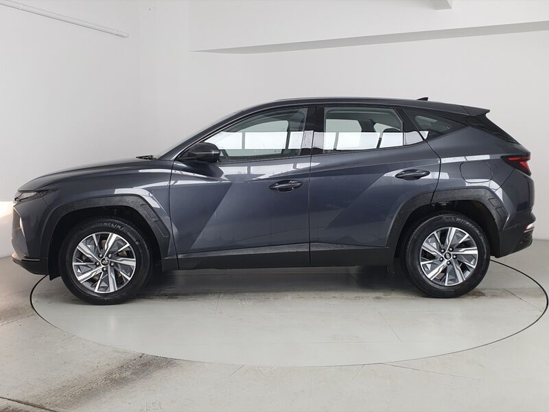 More views of Hyundai Tucson