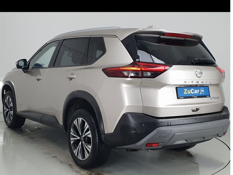 More views of Nissan X-Trail