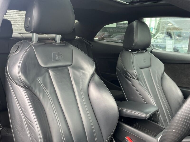 More views of Audi A5