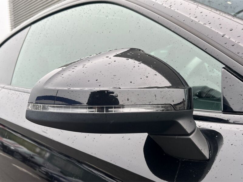 More views of Audi A5