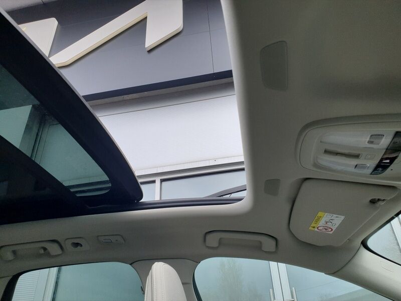 More views of Volvo XC60