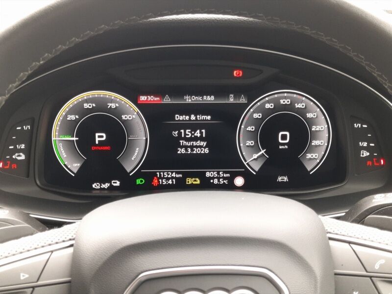 More views of Audi Q7