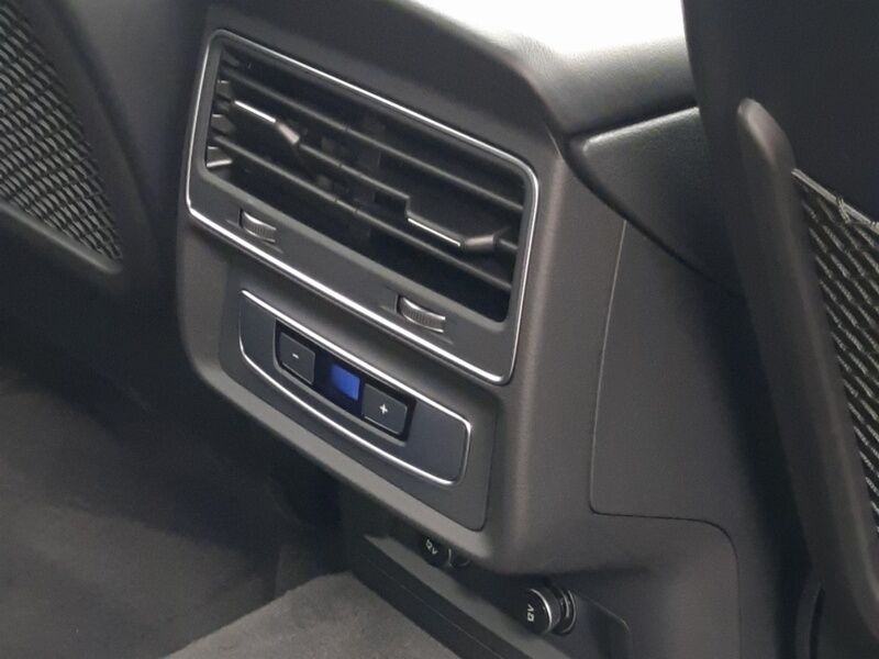 More views of Audi Q7