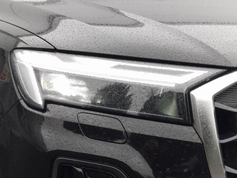 More views of Audi Q7