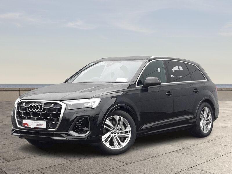 More views of Audi Q7