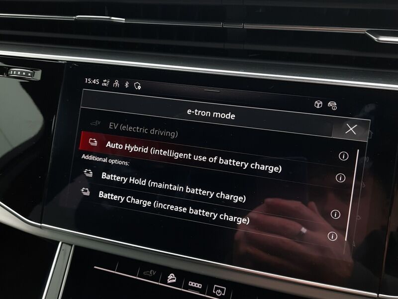 More views of Audi Q7