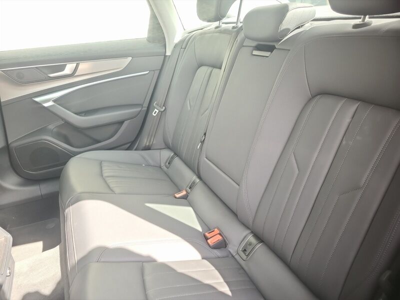 More views of Audi A6