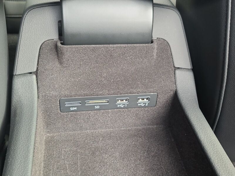 More views of Audi A6