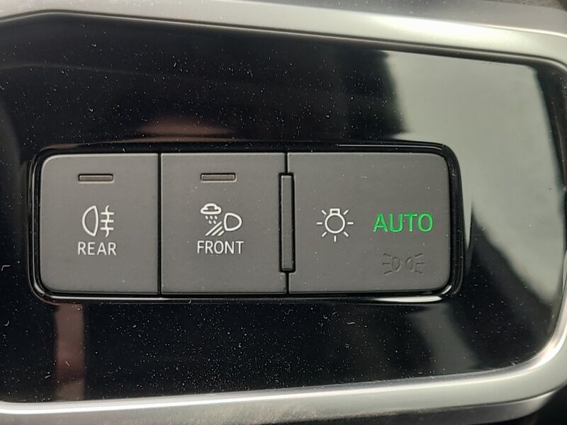 More views of Audi A6