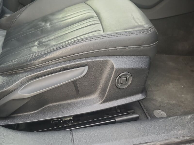 More views of Audi A6