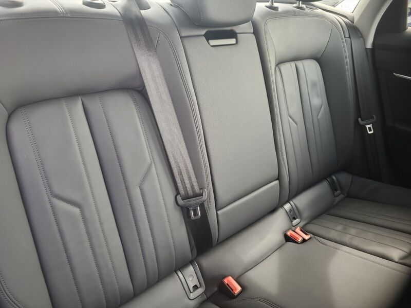 More views of Audi A6