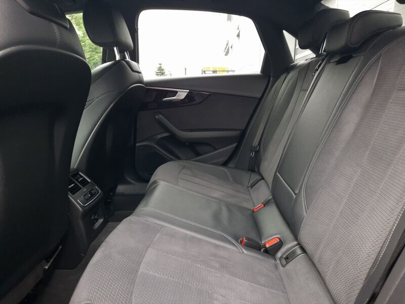 More views of Audi A4