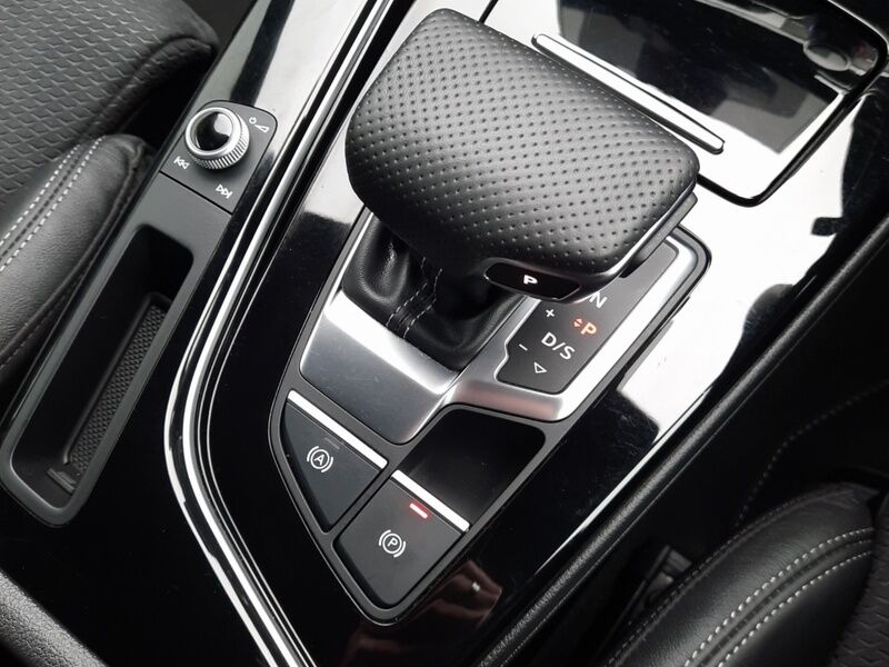 More views of Audi A4