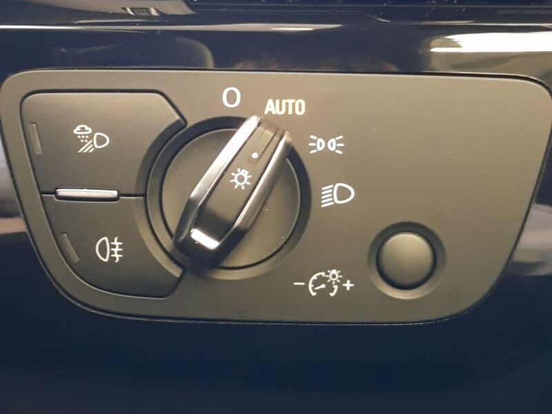 More views of Audi A4