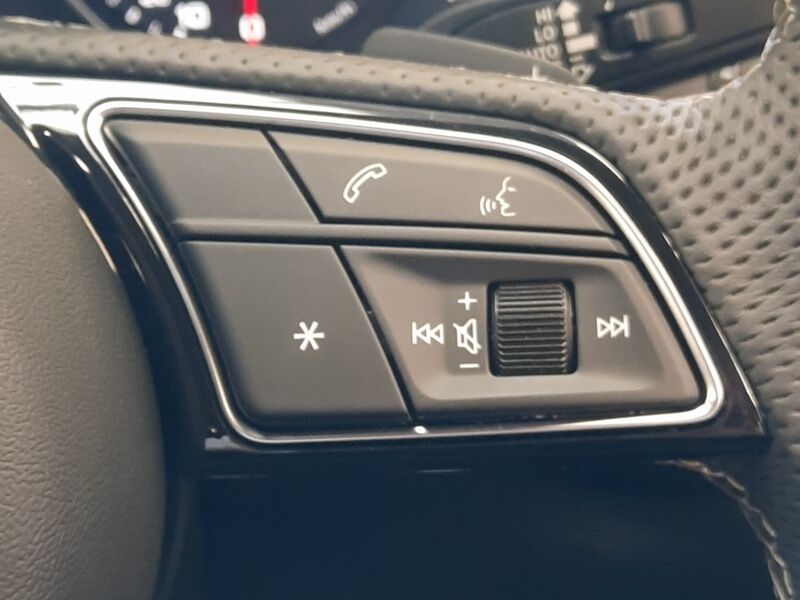 More views of Audi A4