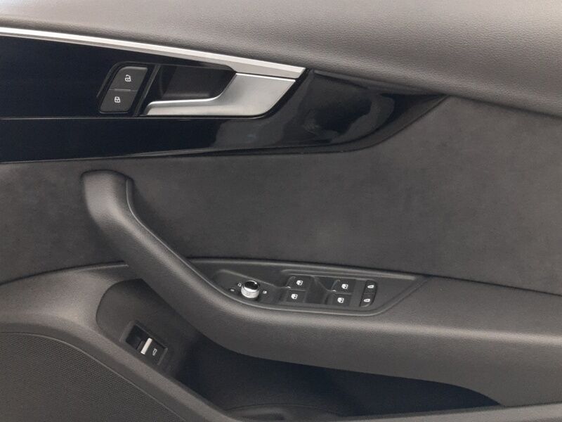 More views of Audi A4