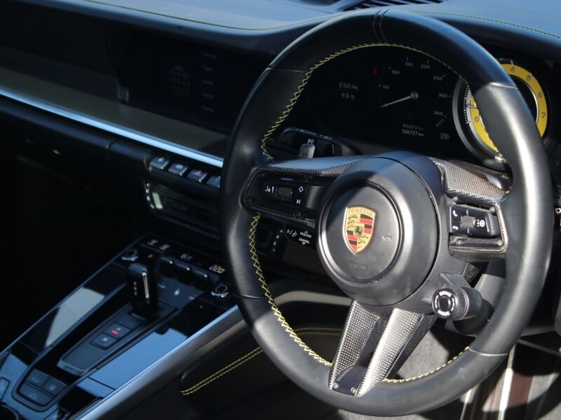 More views of Porsche 911