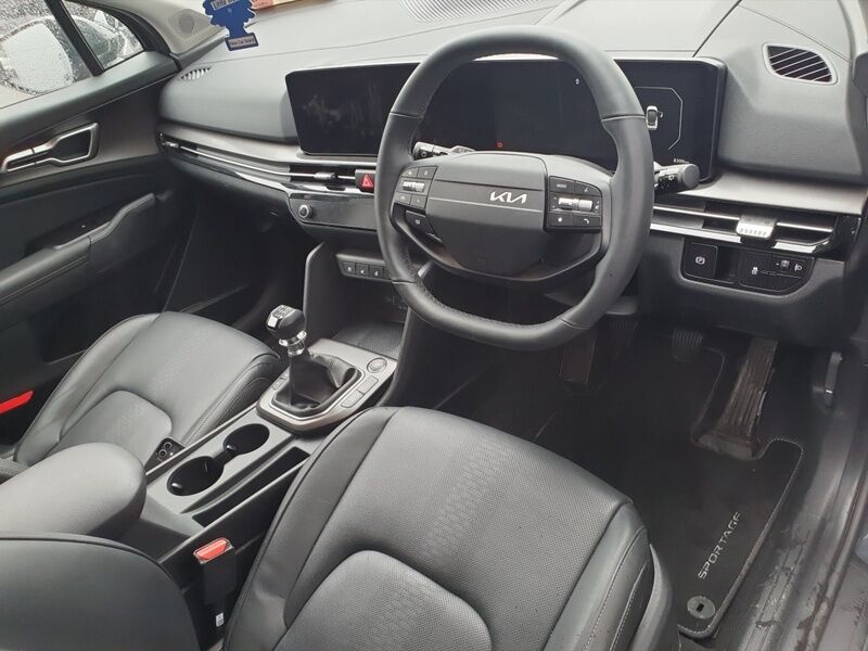 More views of Kia Sportage