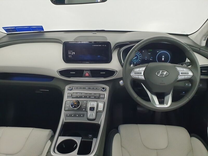 More views of Hyundai Santa Fe