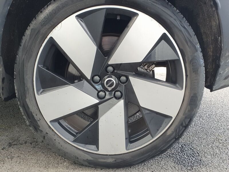 More views of Volvo C40