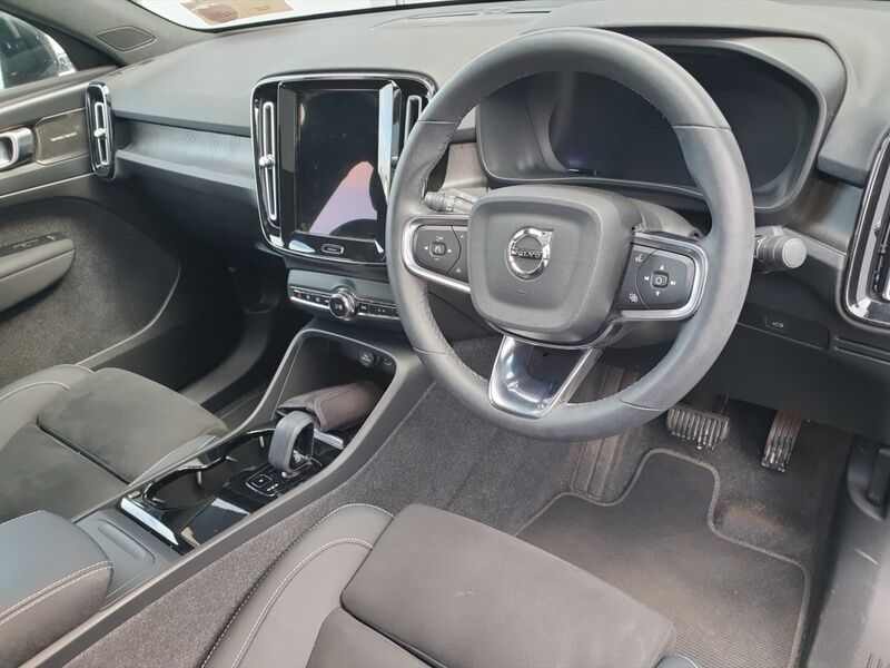 More views of Volvo C40