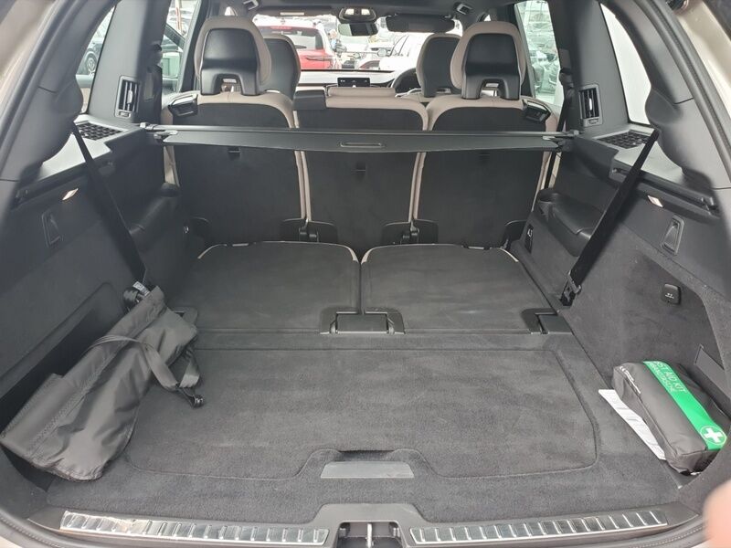 More views of Volvo XC90