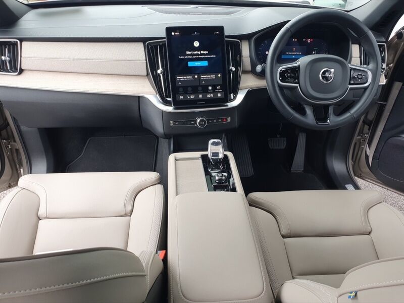 More views of Volvo XC90