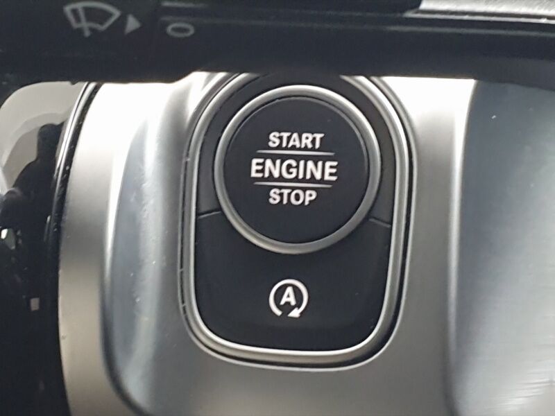 More views of Mercedes-Benz GLB