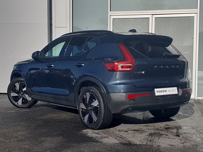More views of Volvo EX40
