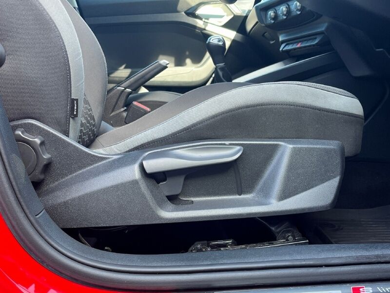 More views of Audi A1