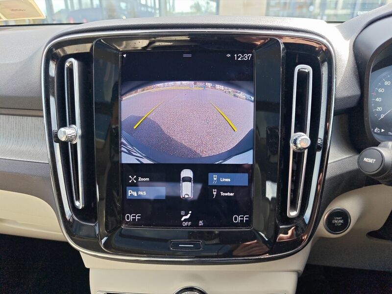 More views of Volvo XC40