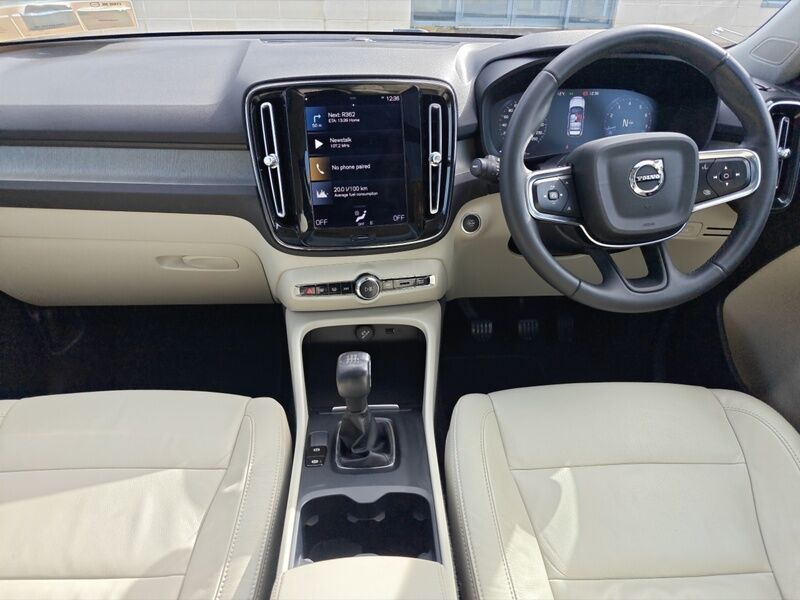 More views of Volvo XC40