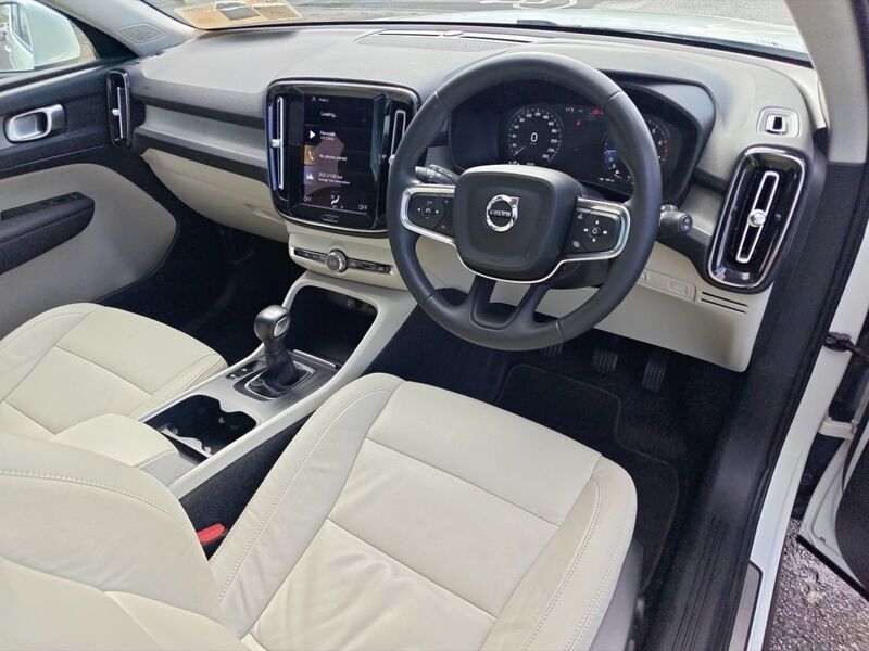 More views of Volvo XC40