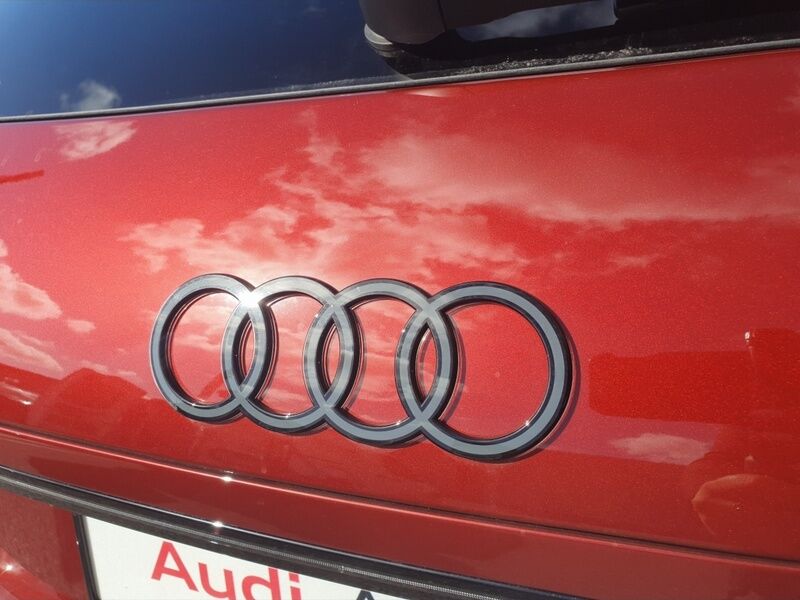 More views of Audi A6