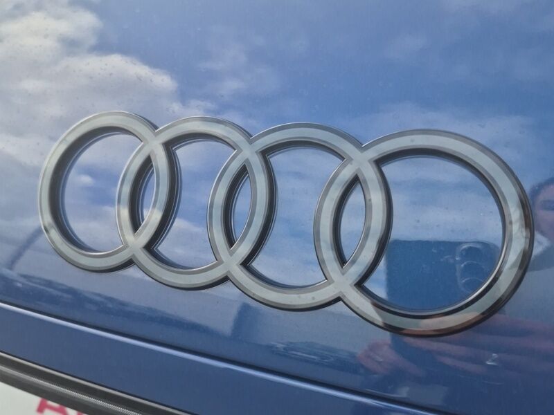 More views of Audi A6