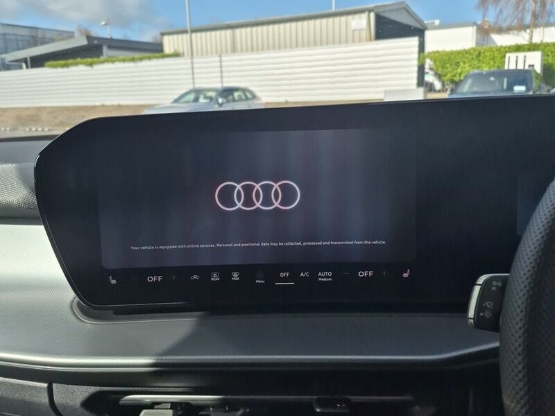 More views of Audi Q3