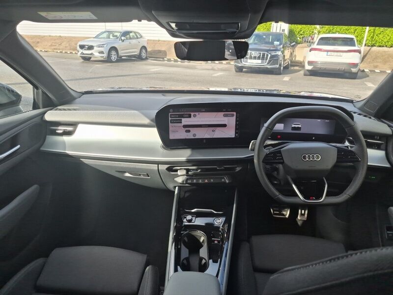 More views of Audi Q3