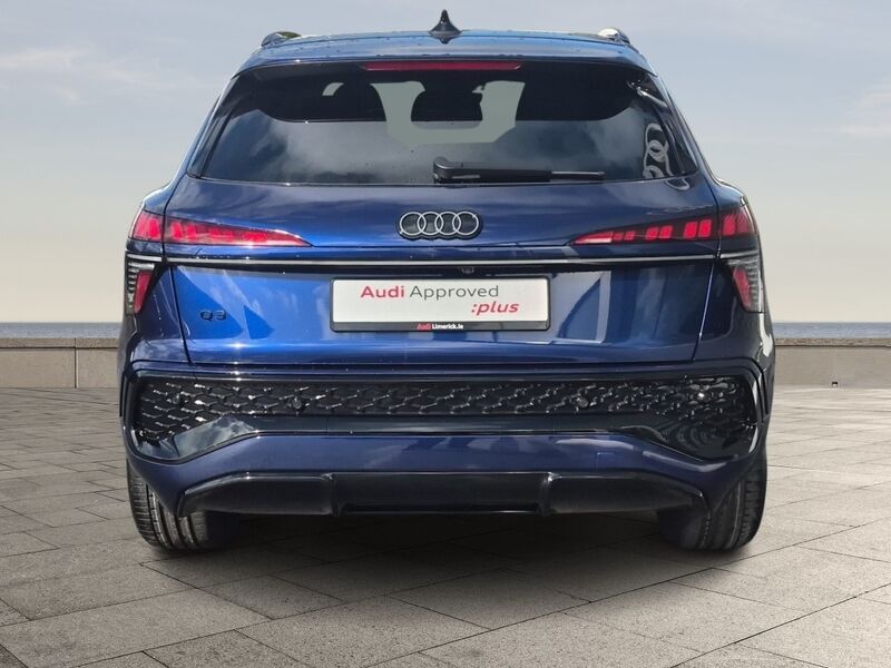 More views of Audi Q3