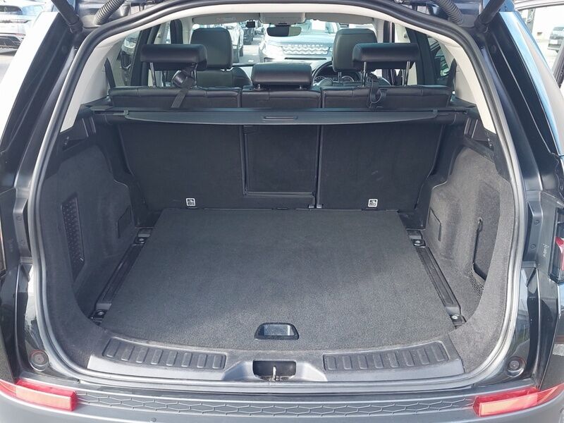 More views of Land Rover Discovery Sport