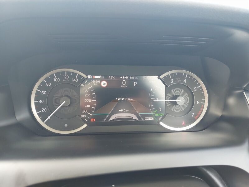 More views of Land Rover Discovery Sport