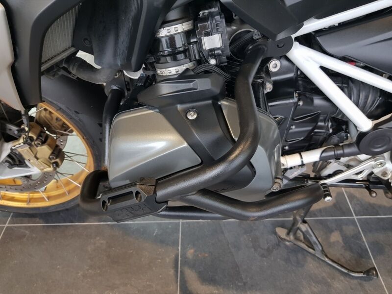 More views of BMW R 1250