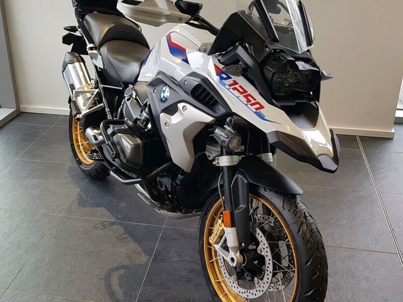 More views of BMW R 1250