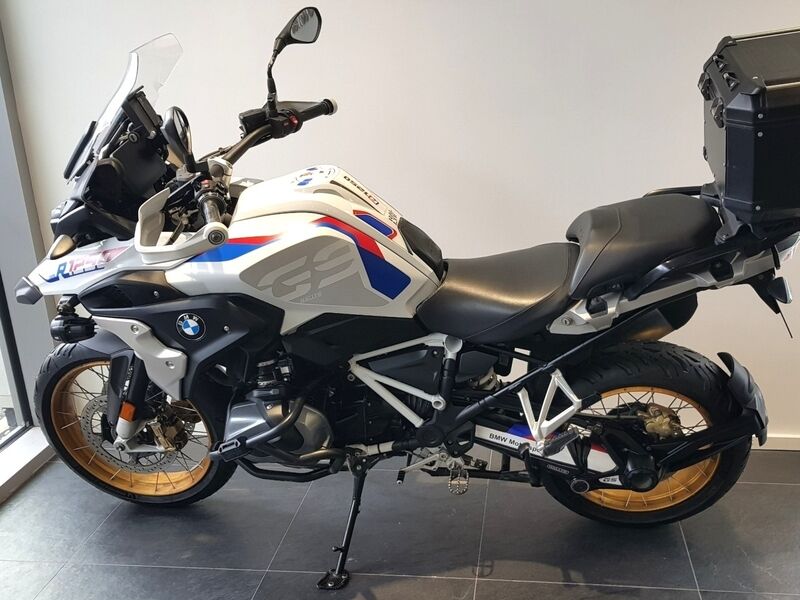 More views of BMW R 1250