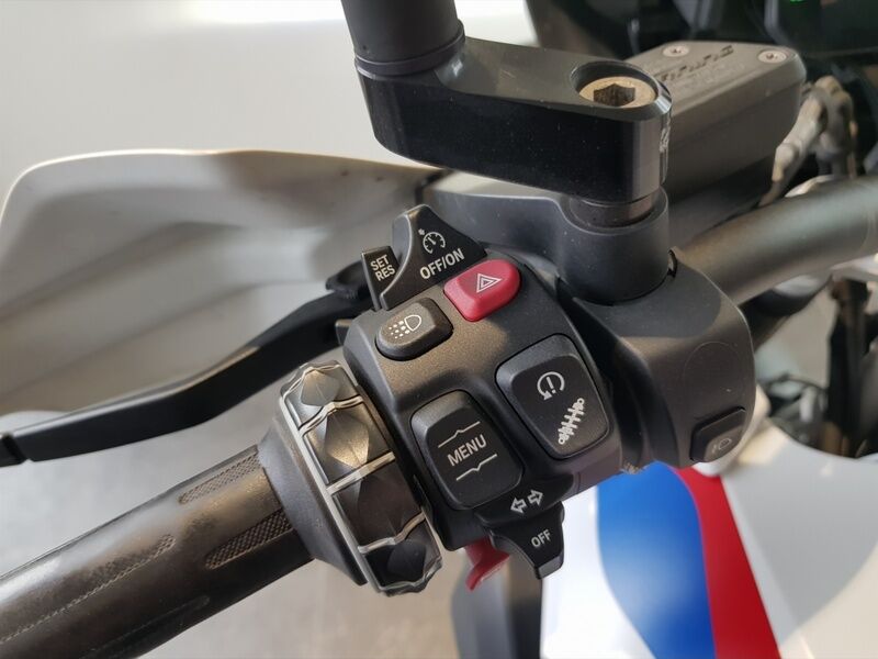 More views of BMW R 1250