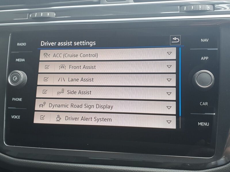 More views of Volkswagen Tiguan